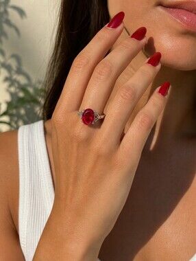 Women's Silver Plated Elegant Red Crystal Oval Statement Fashion Ring Size 8.5-9